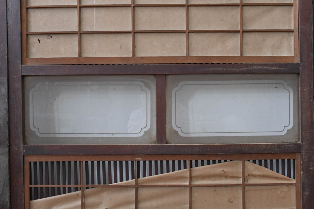 和製アンティーク　大正期から昭和初期　細やかな縦格子が美しい格子戸4枚セット　(R-086602)