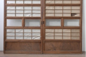 ヴィンテージ建具　昭和中期　裏障子付き　繊細に並んだ格子が美しい格子戸2枚セット　(R-086603)