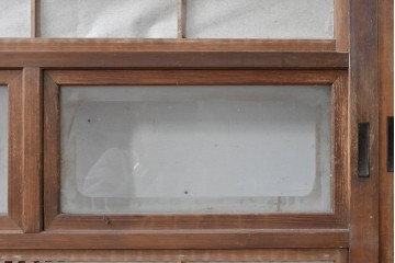 ヴィンテージ建具　昭和中期　裏障子付き　繊細に並んだ格子が美しい格子戸2枚セット　(R-086603)