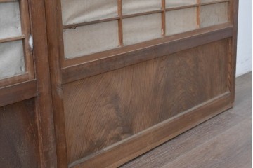 ヴィンテージ建具　昭和中期　裏障子付き　繊細に並んだ格子が美しい格子戸2枚セット　(R-086603)