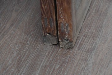 ヴィンテージ建具　昭和中期　裏障子付き　繊細に並んだ格子が美しい格子戸2枚セット　(R-086603)