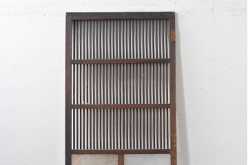 アンティーク建具　昭和初期　格子の美しい風合い豊かな格子戸1枚　(R-086604)