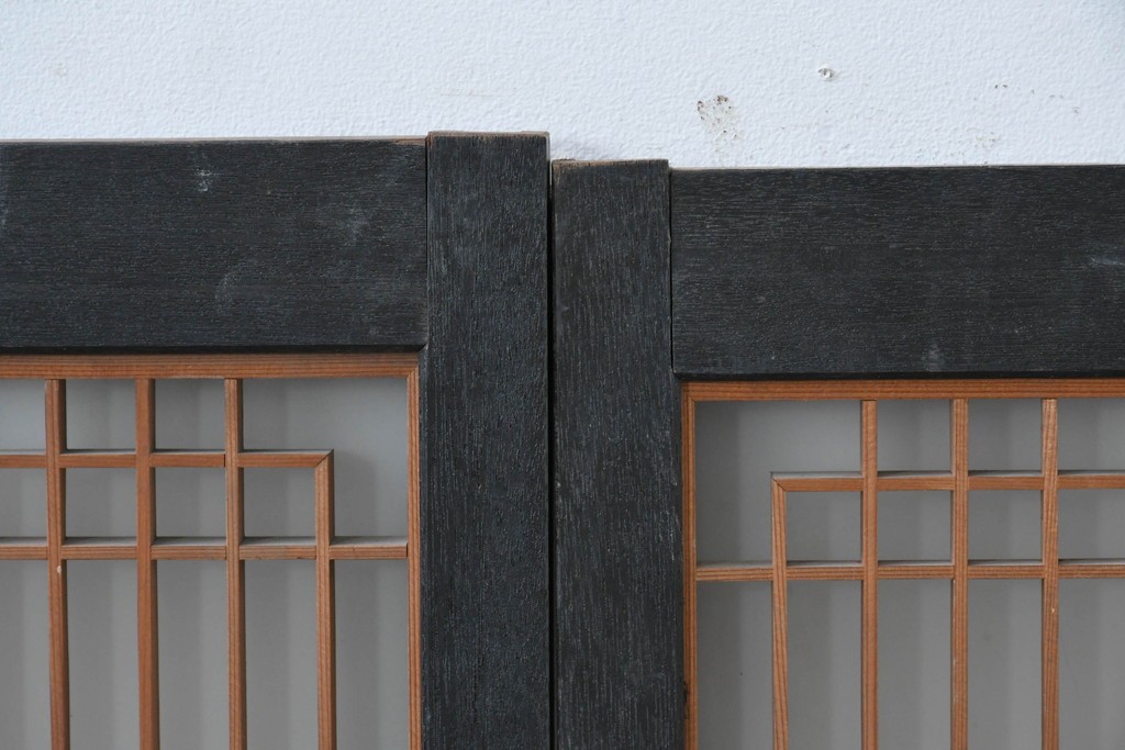 ヴィンテージ建具　昭和中期　組子細工が美しい片面ガラスの書院窓4枚セット　(R-086606)