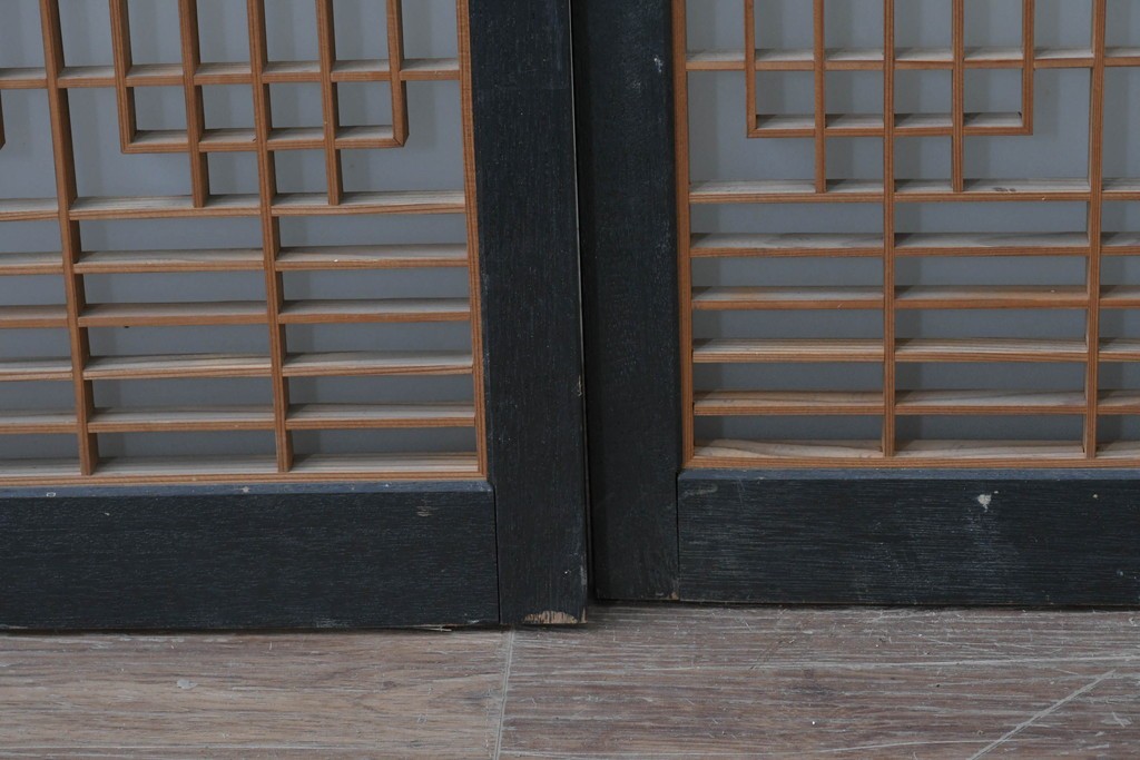 ヴィンテージ建具　昭和中期　組子細工が美しい片面ガラスの書院窓4枚セット　(R-086606)