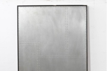 中古　希少な廃番品　CRASH GATE(クラッシュゲート)　GIN FRAME E(ジン フレームE)　トタン　杉材　無骨なデザインのマグネットボード　(R-086608)