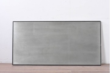 中古　希少な廃番品　CRASH GATE(クラッシュゲート)　GIN FRAME E(ジン フレームE)　トタン　杉材　無骨なデザインのマグネットボード　(R-086608)