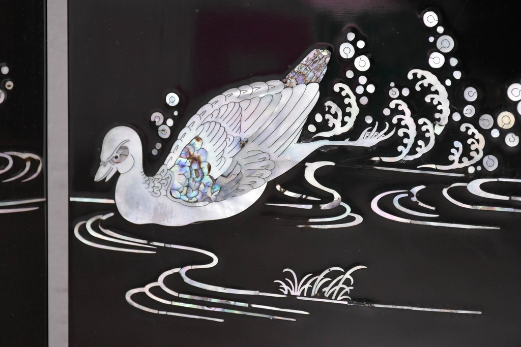 アジアンヴィンテージ　高級品　螺鈿細工が美しい衝立て　定価約180万円　(R-086609)