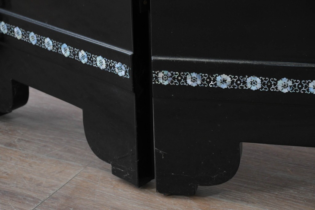 アジアンヴィンテージ　高級品　螺鈿細工が美しい衝立て　定価約180万円　(R-086609)