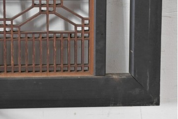 アンティーク建具　大正から昭和初期　黒い縁取りに緻密な組子細工が映える欄間2枚セット　(R-086614)