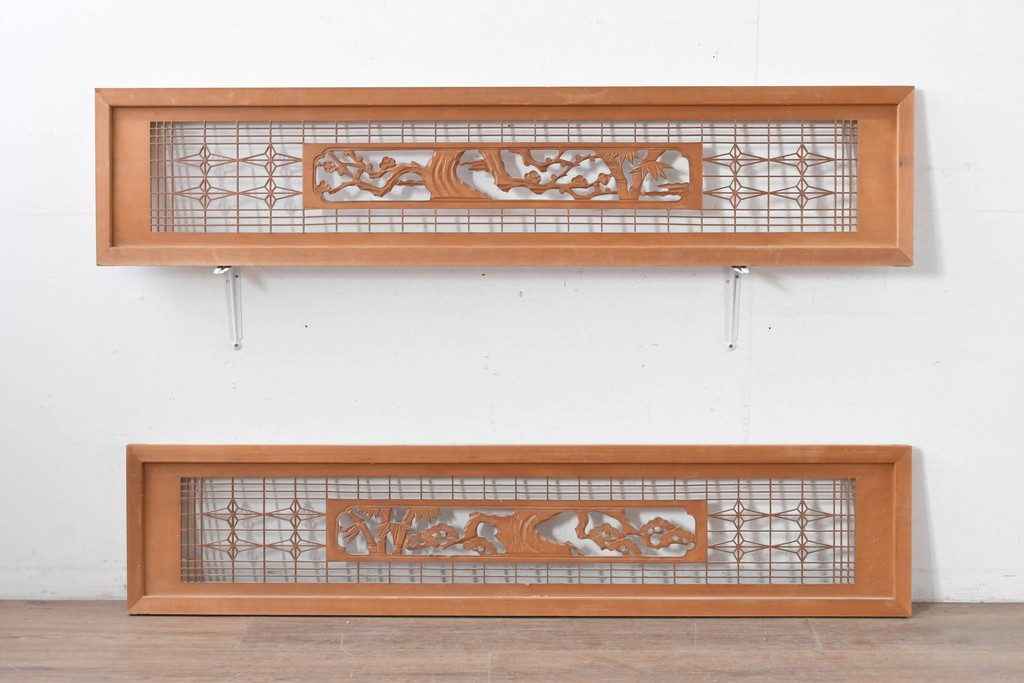 ヴィンテージ建具　昭和後期　松・竹・梅の彫刻入り組子欄間2枚セット　(R-086615)