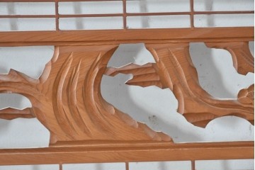 ヴィンテージ建具　昭和後期　松・竹・梅の彫刻入り組子欄間2枚セット　(R-086615)