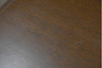 イタリアヴィンテージ　アンティーク調　ロココ様式の彫刻が優雅なサロンテーブル　(R-086617)