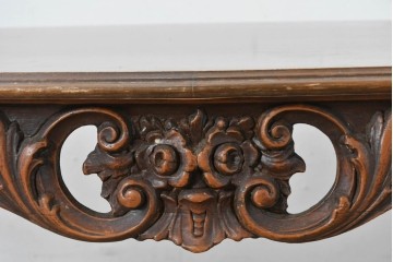 イタリアヴィンテージ　アンティーク調　ロココ様式の彫刻が優雅なサロンテーブル　(R-086617)