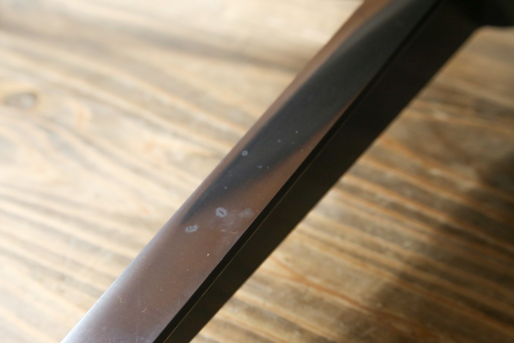 中古美品　Herman Miller(ハーマンミラー)　レザー　革のコンディション良好　こだわり抜かれた座り心地のイームズラウンジチェアとオットマンのセット　定価約113万円　(R-086620)