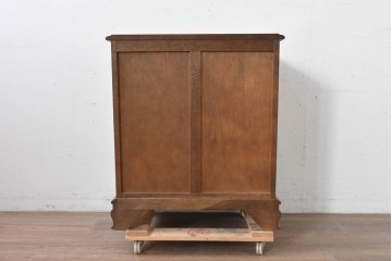 中古　超美品　使用感ほぼなし　横浜クラシック家具　ノックオンウッド(knockonwood)　楢(ナラ)材　クラシカルな引手金具のチェスト　定価約25万円　(R-086621)