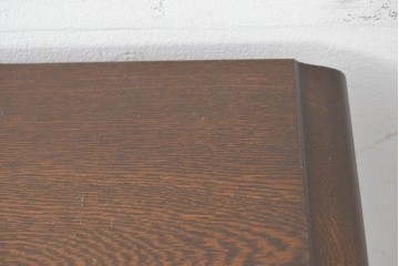 中古　超美品　使用感ほぼなし　横浜クラシック家具　ノックオンウッド(knockonwood)　楢(ナラ)材　クラシカルな引手金具のチェスト　定価約25万円　(R-086622)