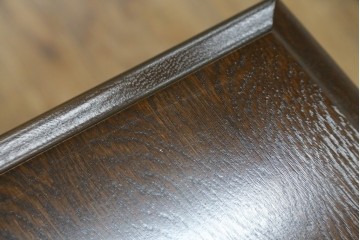 中古　超美品　使用感ほぼなし　横浜クラシック家具　ノックオンウッド(knockonwood)　楢(ナラ)材　クラシカルな引手金具のチェスト　定価約25万円　(R-086622)