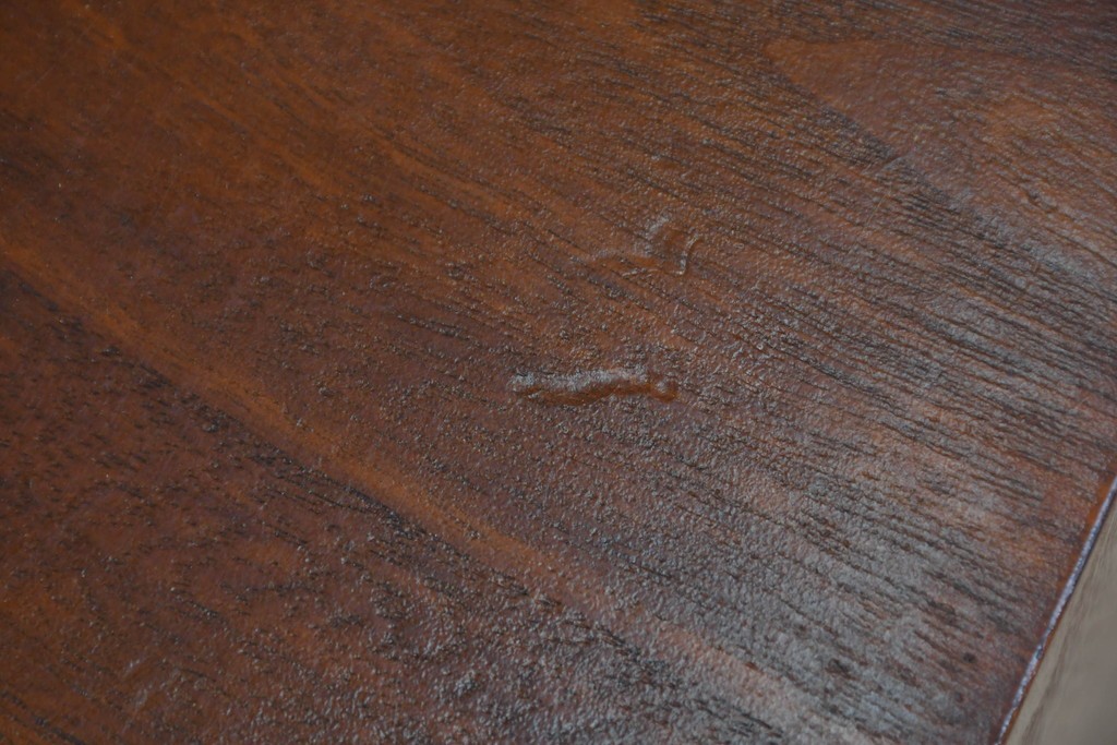 中古　民芸家具　時代箪笥風　引き戸収納付きの小振りな整理箪笥　(R-086624)