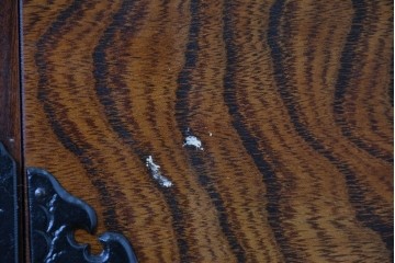 中古　岩谷堂箪笥　豊かな木目が楽しめる引き出し5杯の衣装箪笥　(R-086627)