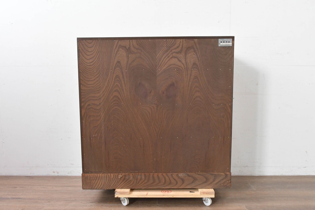 中古　岩谷堂箪笥　豊かな木目が楽しめる引き出し5杯の衣装箪笥　(R-086627)