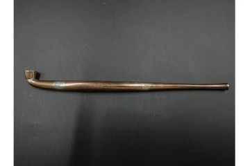 金工師 吉田省吾作　純銀製　花鳥図の金象嵌が美しい純村田張煙管　共箱付き　(R-086632)