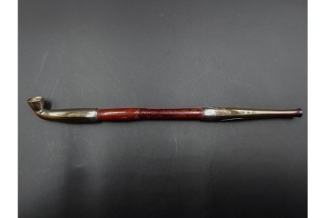 金工師 吉田省吾作　純銀製　秋の草花図があしらわれた純村田張煙管　共箱付き　(R-086634)
