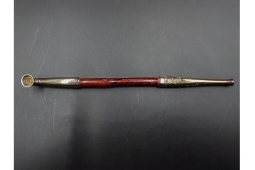 金工師 吉田省吾作　純銀製　秋の草花図があしらわれた純村田張煙管　共箱付き　(R-086634)