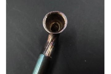 歌川国貞試筆　福神図　紫浪刻　純銀製の煙管　共箱付き　(R-086639)