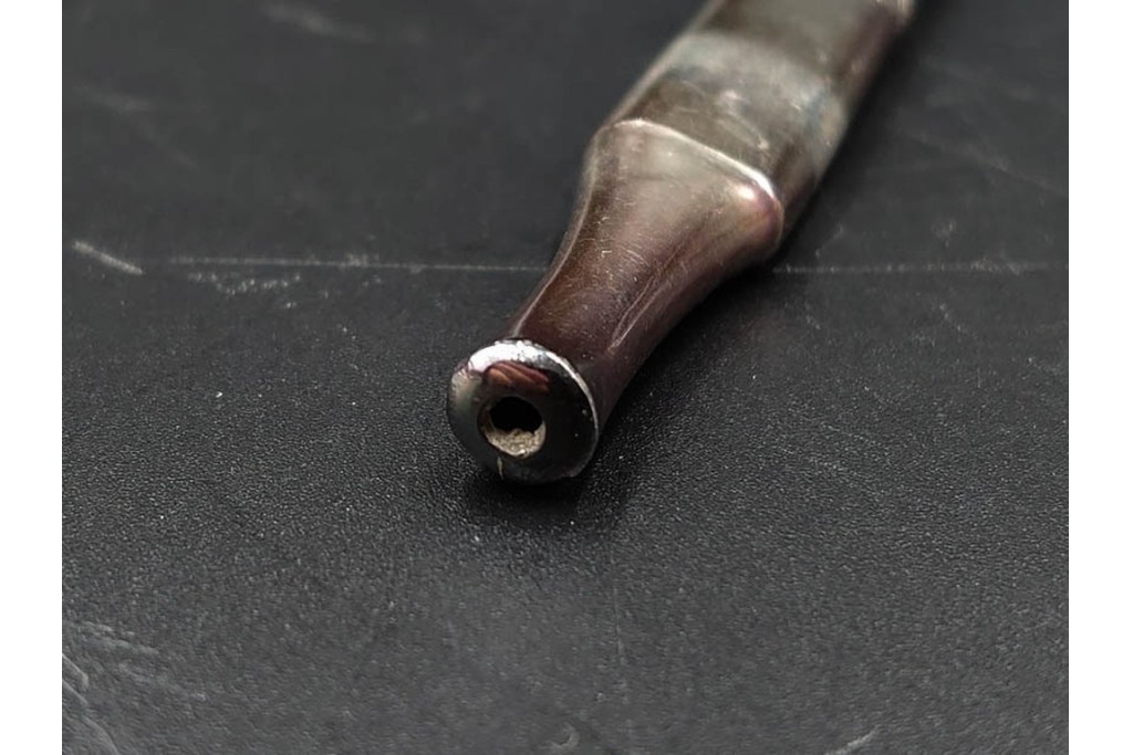 歌川国貞試筆　福神図　紫浪刻　純銀製の煙管　共箱付き　(R-086639)