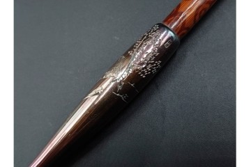 純銀製　象嵌　花鳥彫が優美な煙管2点セット　共箱付き　(R-086640)