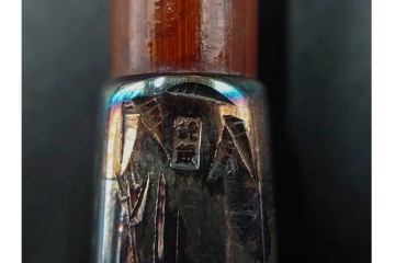 純銀製　象嵌　花鳥彫が優美な煙管2点セット　共箱付き　(R-086640)