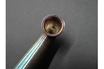 純銀製　象嵌　花紋と虎紋の意匠が印象的な煙管3点セット　共箱付き　(R-086641)