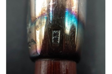 純銀製　象嵌　花紋と虎紋の意匠が印象的な煙管3点セット　共箱付き　(R-086641)