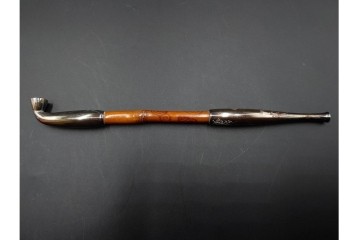 純銀製　象嵌　花紋と虎紋の意匠が印象的な煙管3点セット　共箱付き　(R-086641)