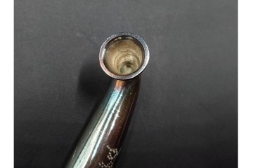 純銀製　象嵌　花紋と虎紋の意匠が印象的な煙管3点セット　共箱付き　(R-086641)