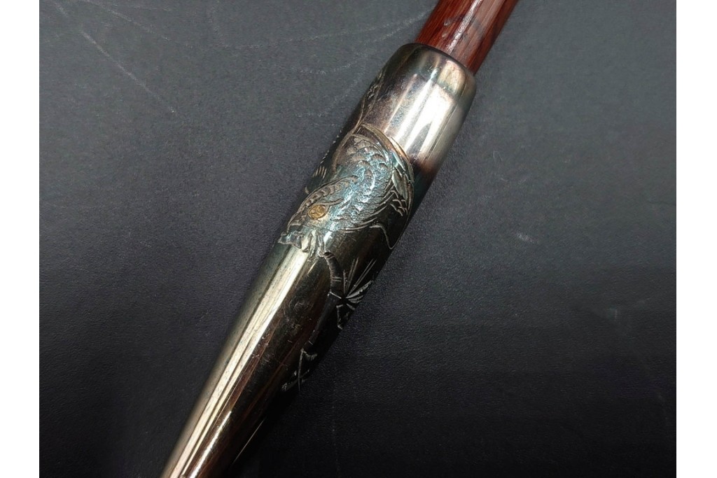 純銀製　象嵌　松鷹図・鯉図・梅鳥図の意匠豊かな煙管3点セット　共箱付き　(R-086642)