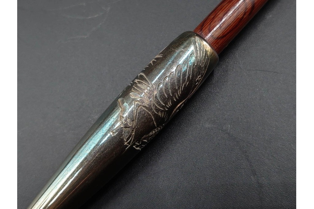 純銀製　象嵌　松鷹図・鯉図・梅鳥図の意匠豊かな煙管3点セット　共箱付き　(R-086642)