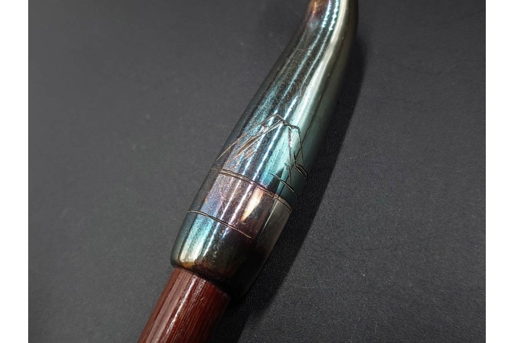 純銀製　象嵌　松鷹図・鯉図・梅鳥図の意匠豊かな煙管3点セット　共箱付き　(R-086642)