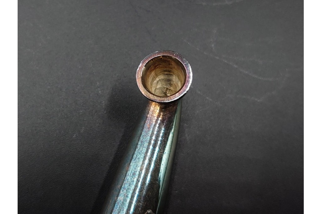 純銀製　象嵌　松鷹図・鯉図・梅鳥図の意匠豊かな煙管3点セット　共箱付き　(R-086642)