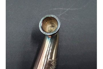 純銀製　象嵌　松鷹図・鯉図・梅鳥図の意匠豊かな煙管3点セット　共箱付き　(R-086642)