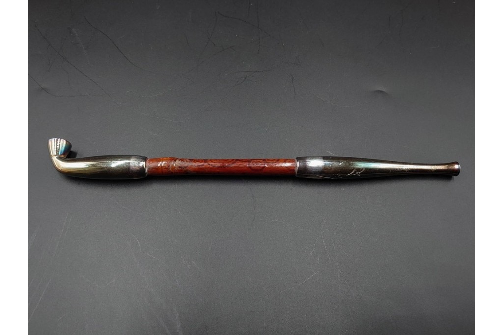 純銀製　象嵌　松鷹図・鯉図・梅鳥図の意匠豊かな煙管3点セット　共箱付き　(R-086642)