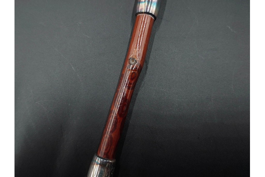 純銀製　象嵌　繊細な草花図・花蝶図の彫刻が美しい煙管3点セット　共箱付き　(R-086643)