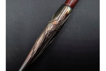 純銀製　象嵌　繊細な草花図・花蝶図の彫刻が美しい煙管3点セット　共箱付き　(R-086643)