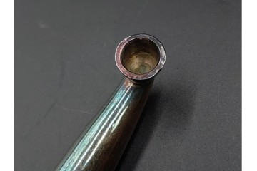 純銀製　象嵌　繊細な草花図・花蝶図の彫刻が美しい煙管3点セット　共箱付き　(R-086643)