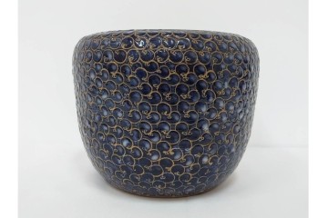 味乗窯　有田焼　深い藍釉に唐草模様が巡る陶製火鉢　(R-086649)