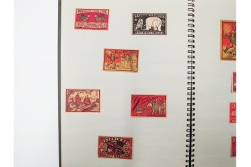 中国輸出用・日本など　大判サイズあり　木版画や神社のデザインが面白いマッチラベル273枚セット　ファイル付き　(R-086652)