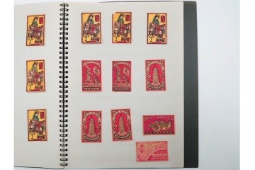 中国輸出用・日本など　大判サイズあり　木版画や神社のデザインが面白いマッチラベル273枚セット　ファイル付き　(R-086652)