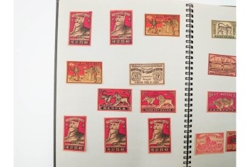 中国輸出用・日本など　大判サイズあり　木版画や神社のデザインが面白いマッチラベル273枚セット　ファイル付き　(R-086652)