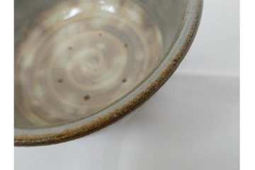 人間国宝 島岡達三　象嵌赤絵の草花文が味わい深い小鉢　共箱付き　(R-086653)