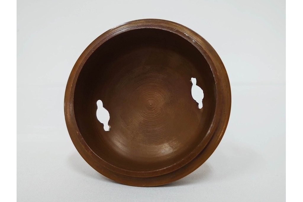 旭峰造　蝋型鋳銅　金銀象嵌で花鳥が雅やかに表現された万葉六花撰文香炉　共箱付き　(R-086656)